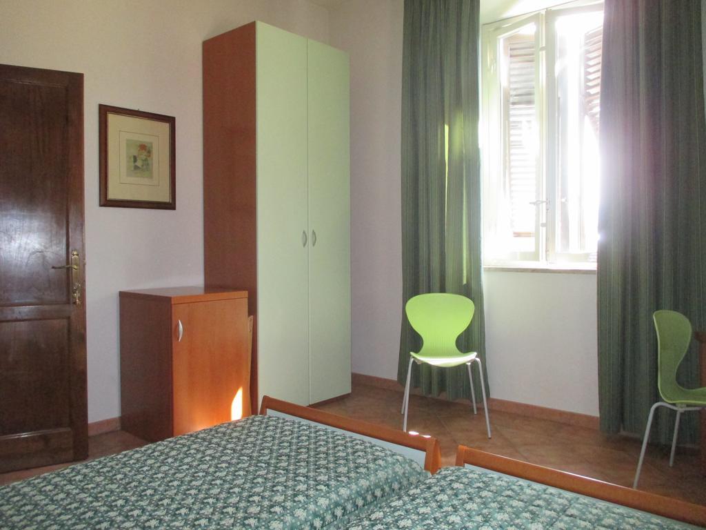 Affittacamere Villa Delia Lucca Buitenkant foto